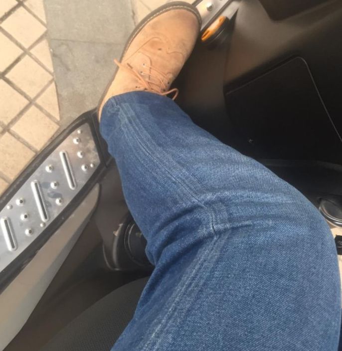 周杰伦代言的宏佳腾摩托车,宏佳腾350踏板测评