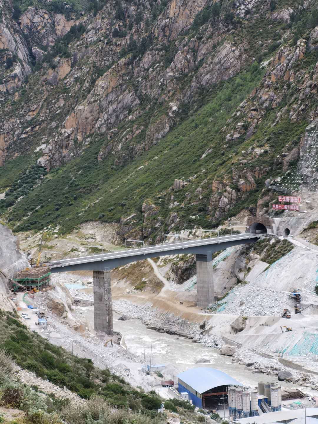 鬼哥的五万里D57说说印度这样的邻居-2（山南市-加查县）