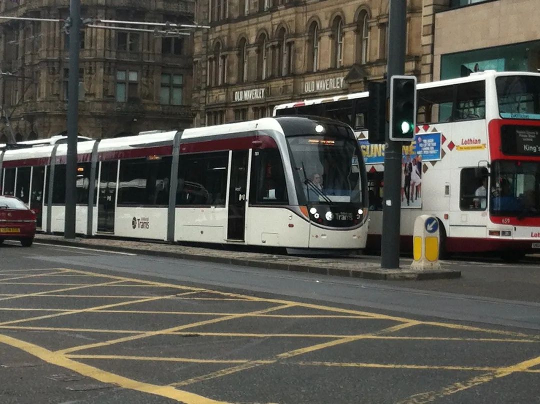 一周只准工作四天，爱丁堡真让我慕了