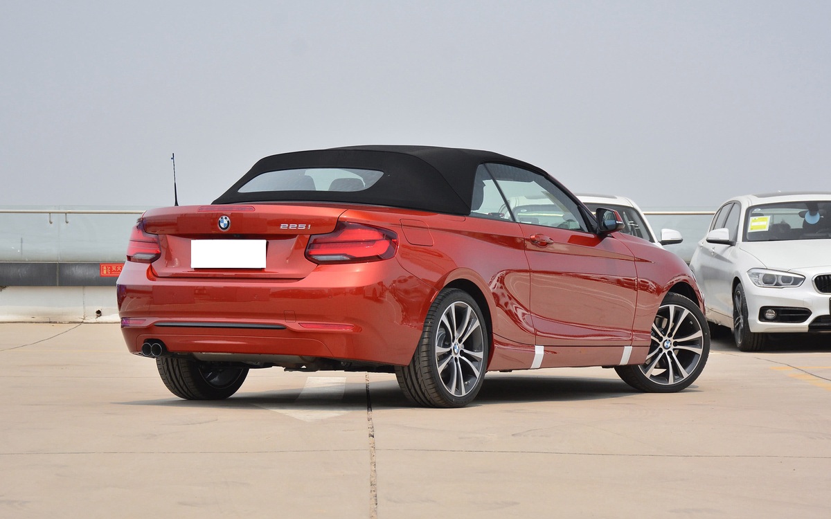 最值得买的四门轿跑宝马,全新四系宝马双门轿跑车