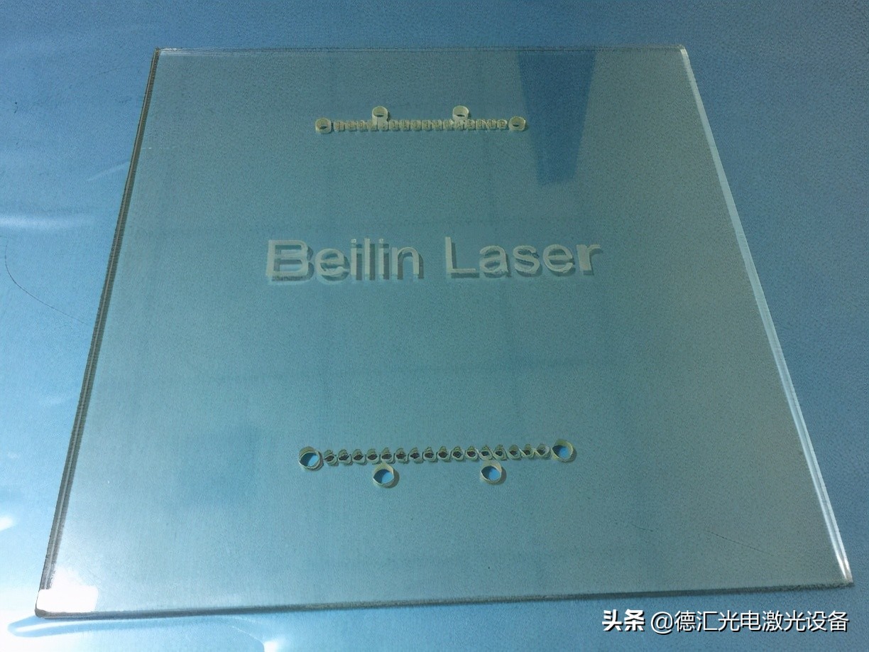 紫外激光打标机安装现场打标效果,紫外激光打标机都可以打标啥材料