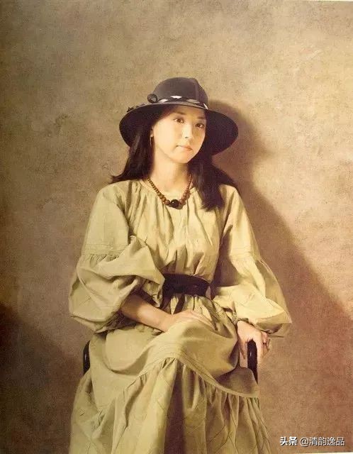 森本草介油画,森本草介画中的人