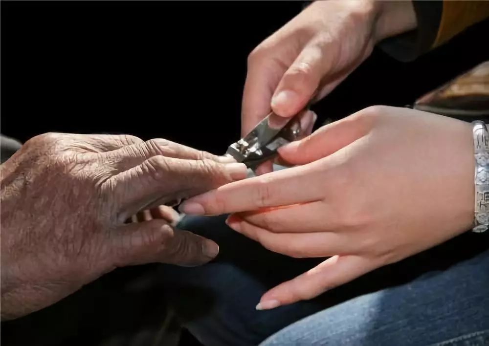 思念逝去的外婆配音乐,思念逝去的外婆的图片