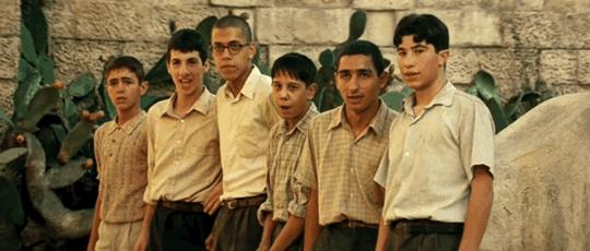 意大利性感女神，被称为“地球球花”的她，究竟有多美？