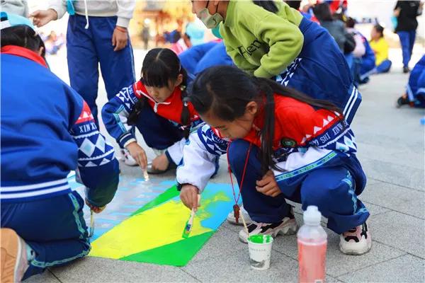 优秀少先队大队辅导员评选事迹,区优秀少先队员事迹介绍