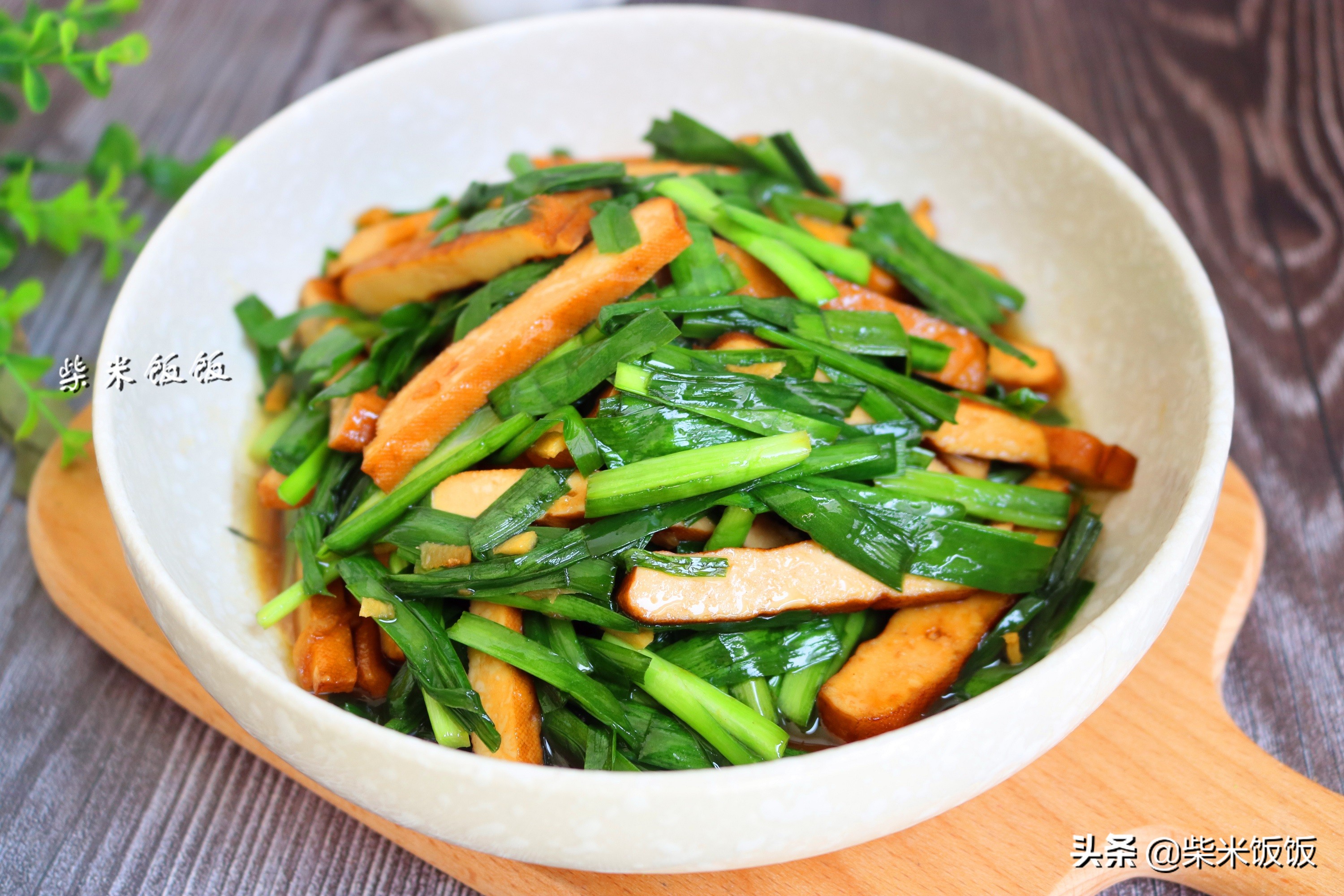 下班回家做饭简单的两道家常菜,这三道家常菜简单易学爽口下饭