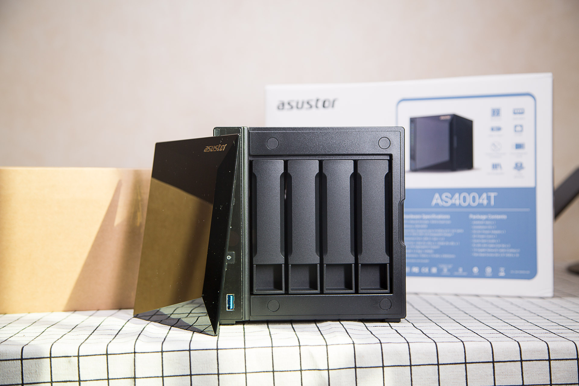 给硬盘插上翅膀-华芸AS4004T万兆NAS搭建测试