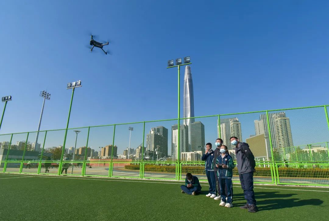 “疆”遇良才!滨城泰达校企合作,科技助力学生“飞天”梦