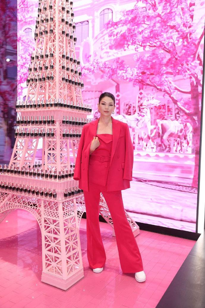 丑模吕燕真是逆袭的代表,丑模吕燕个人资料