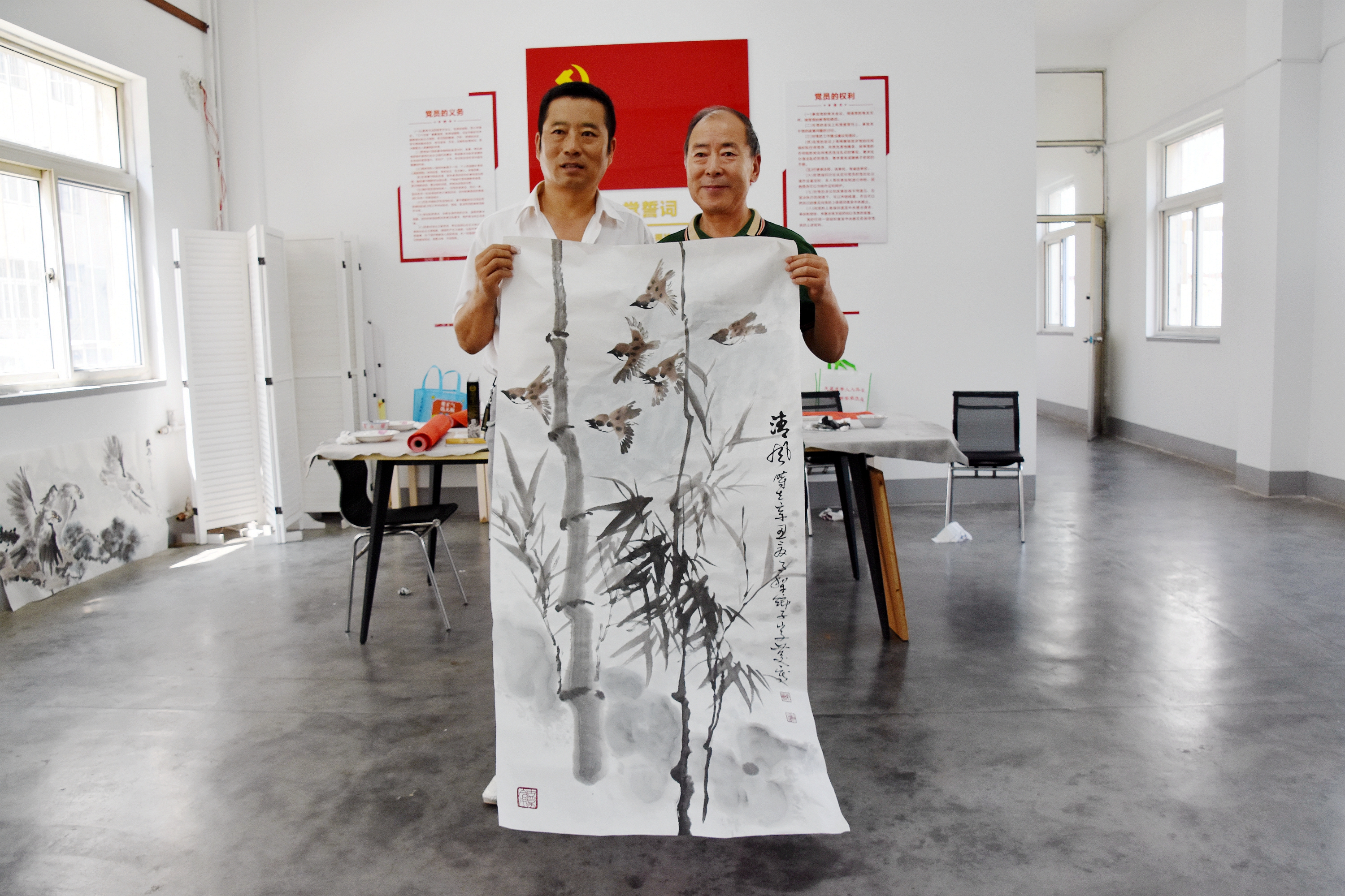 鸢飞社区福海花园小区举办庆祝建军94周年联谊会