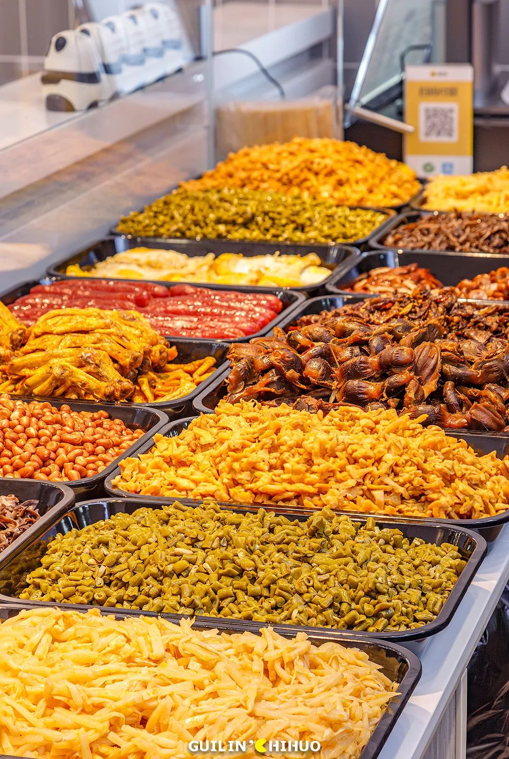 螺蛳粉好吃的秘密就是这碗高汤,煮螺蛳粉的汤第一遍为什么要倒掉