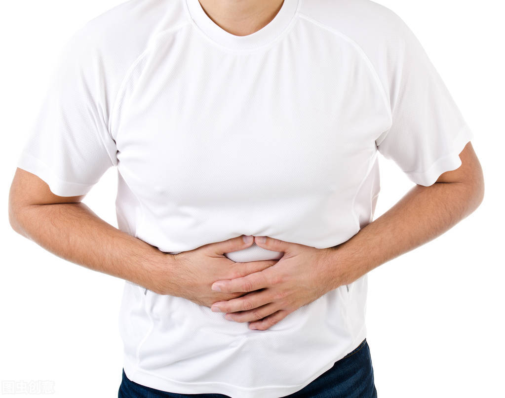 男人总感觉下身湿湿怎么回事,男性总是感觉裤子湿湿的