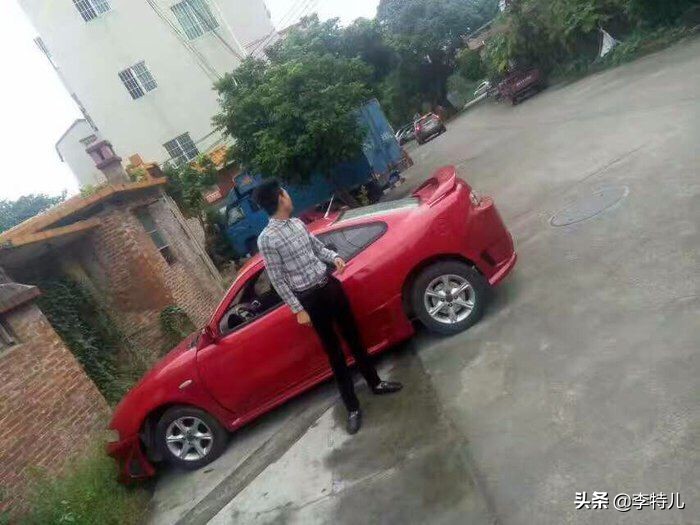 街头偶遇顶级跑车,国内街头罕见的超跑