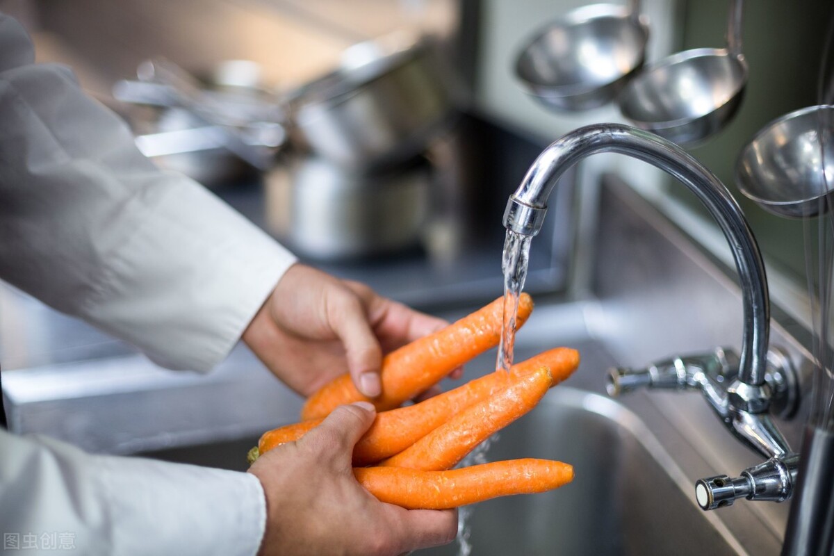 一个保姆的心酸体会,一个保姆一辈子的心酸