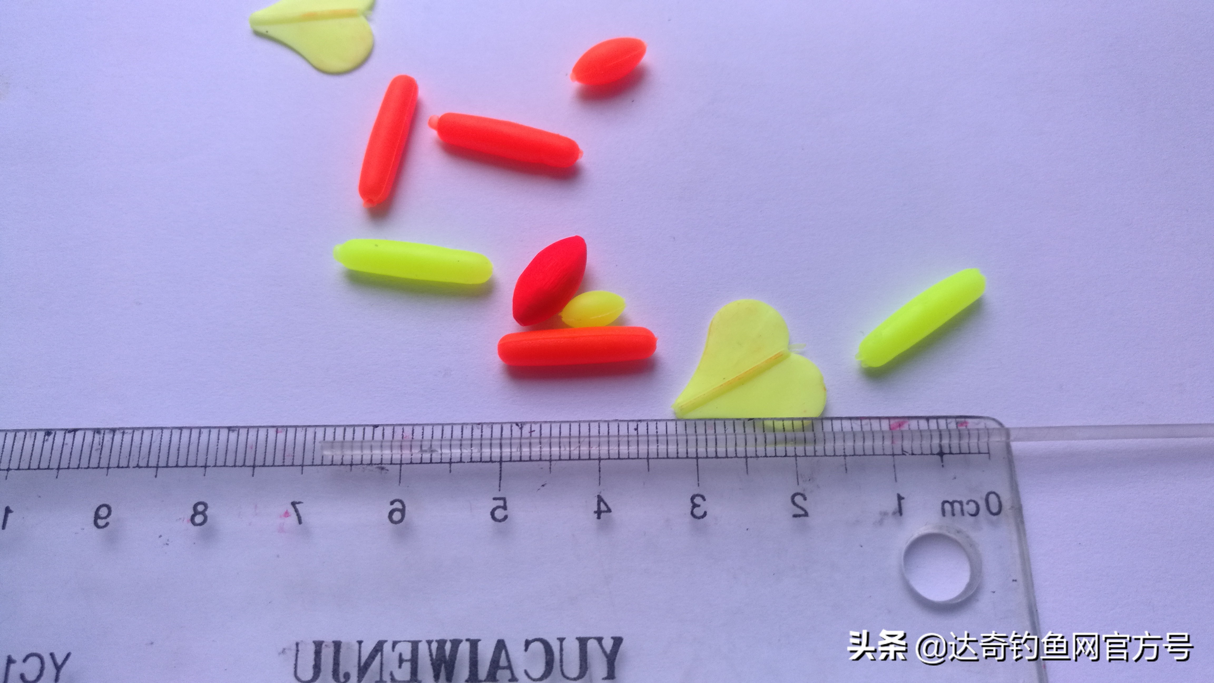 水晶尾浮漂很高级？透明度高的漂尾用料并不贵，更不一定适合你