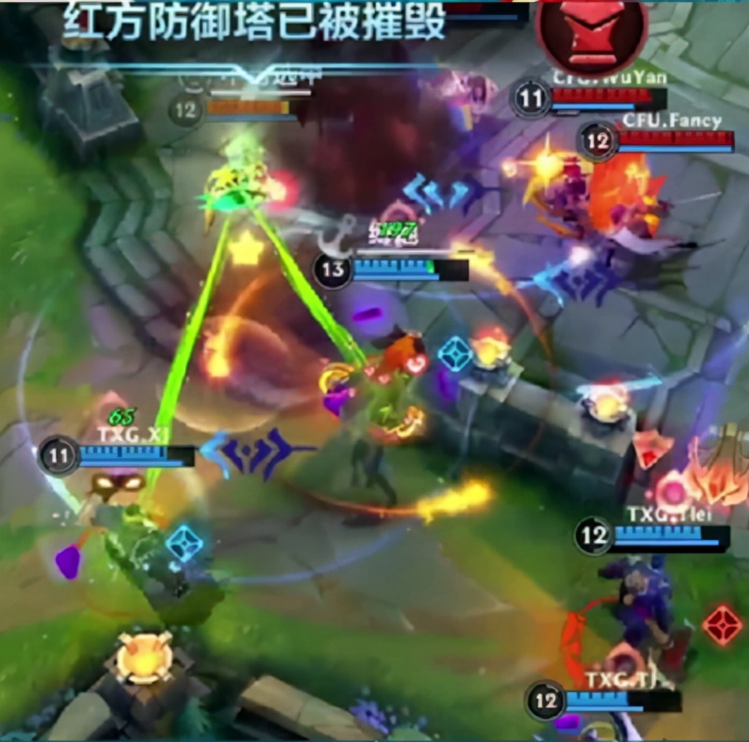 KS传奇杯正式开启，TXG辅助XJ酒桶神级开团带领队伍获得胜利