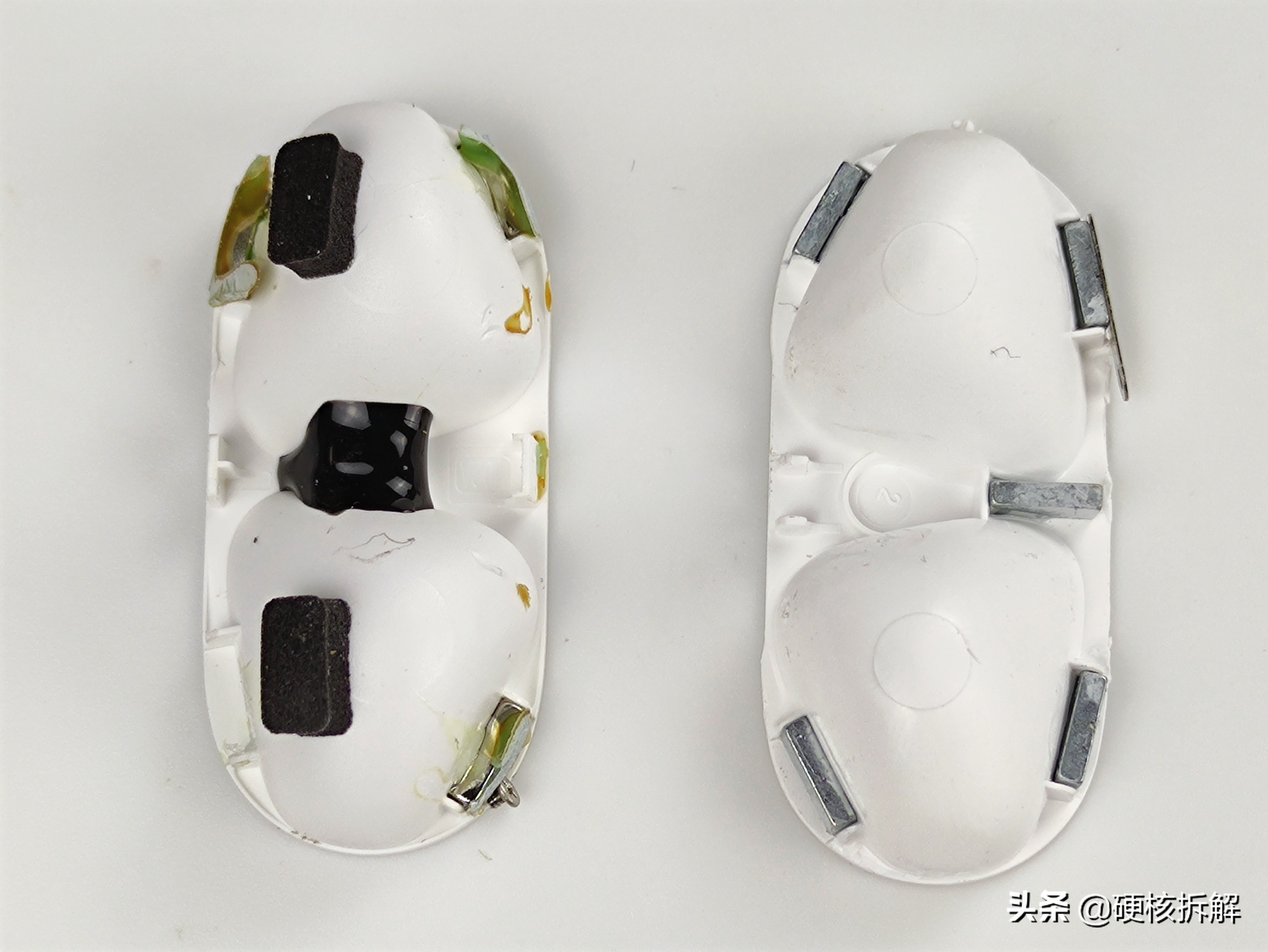 苹果耳机拆盒真假辨别airpods三代,华强北airpodspro耳机和正品对比