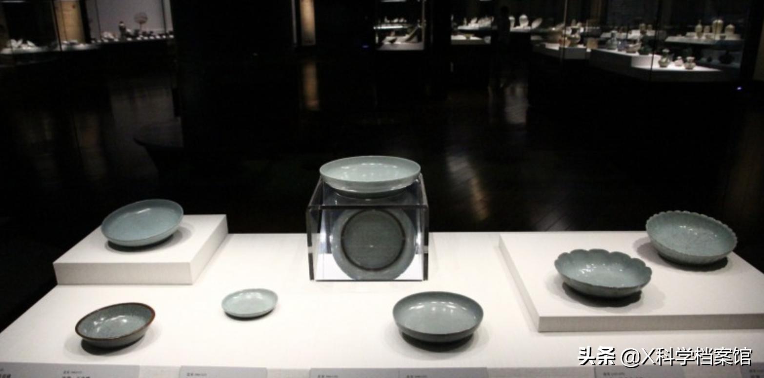 大英博物馆藏中国绝世瓷器,世上存世的两件国宝