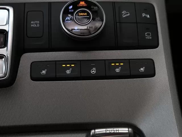 国内无人问，国外卖断货，年销15.6万辆的帕里斯帝打了谁的脸