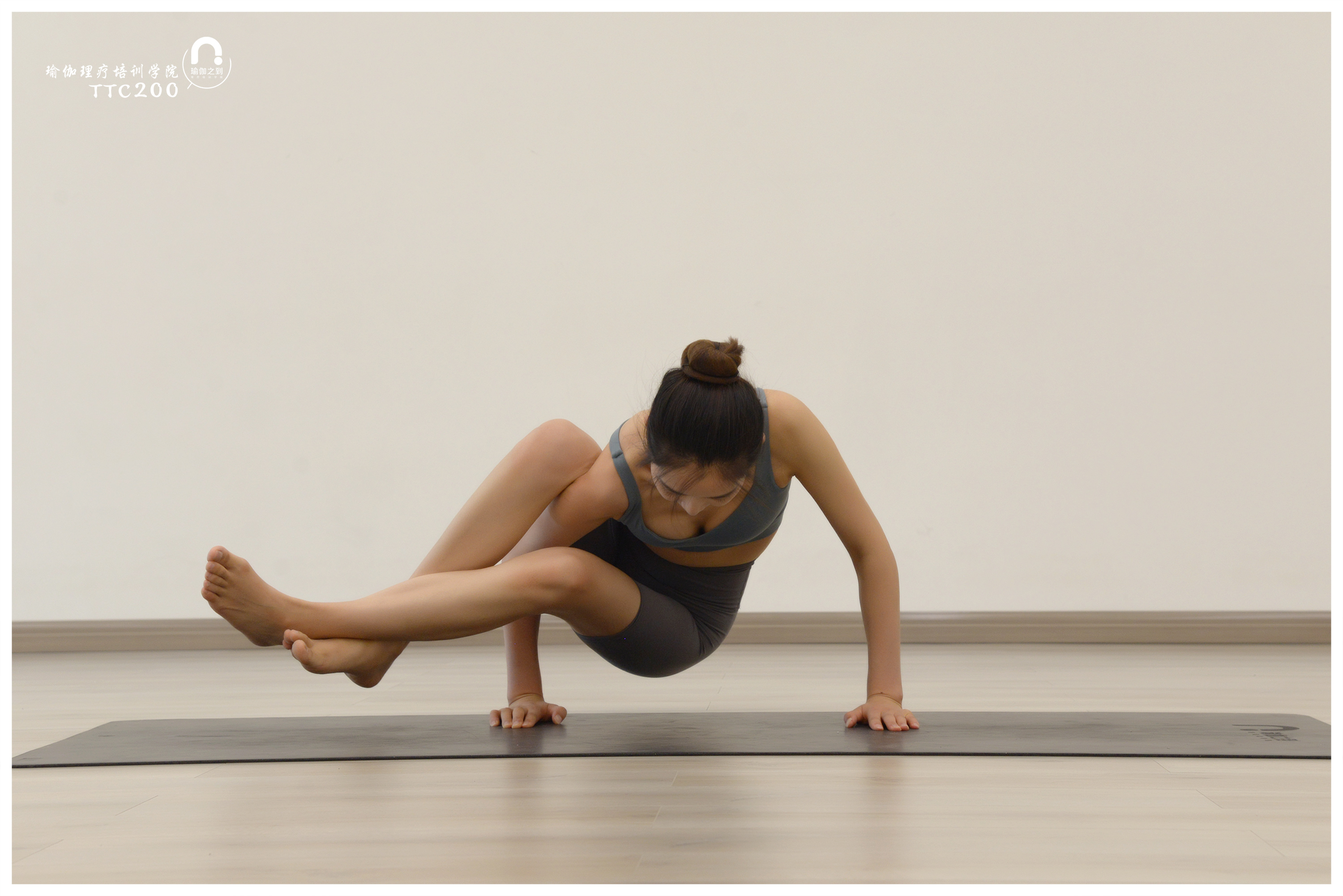 考瑜伽教练证要多少钱有哪些课程,怎么考取瑜伽资格证书