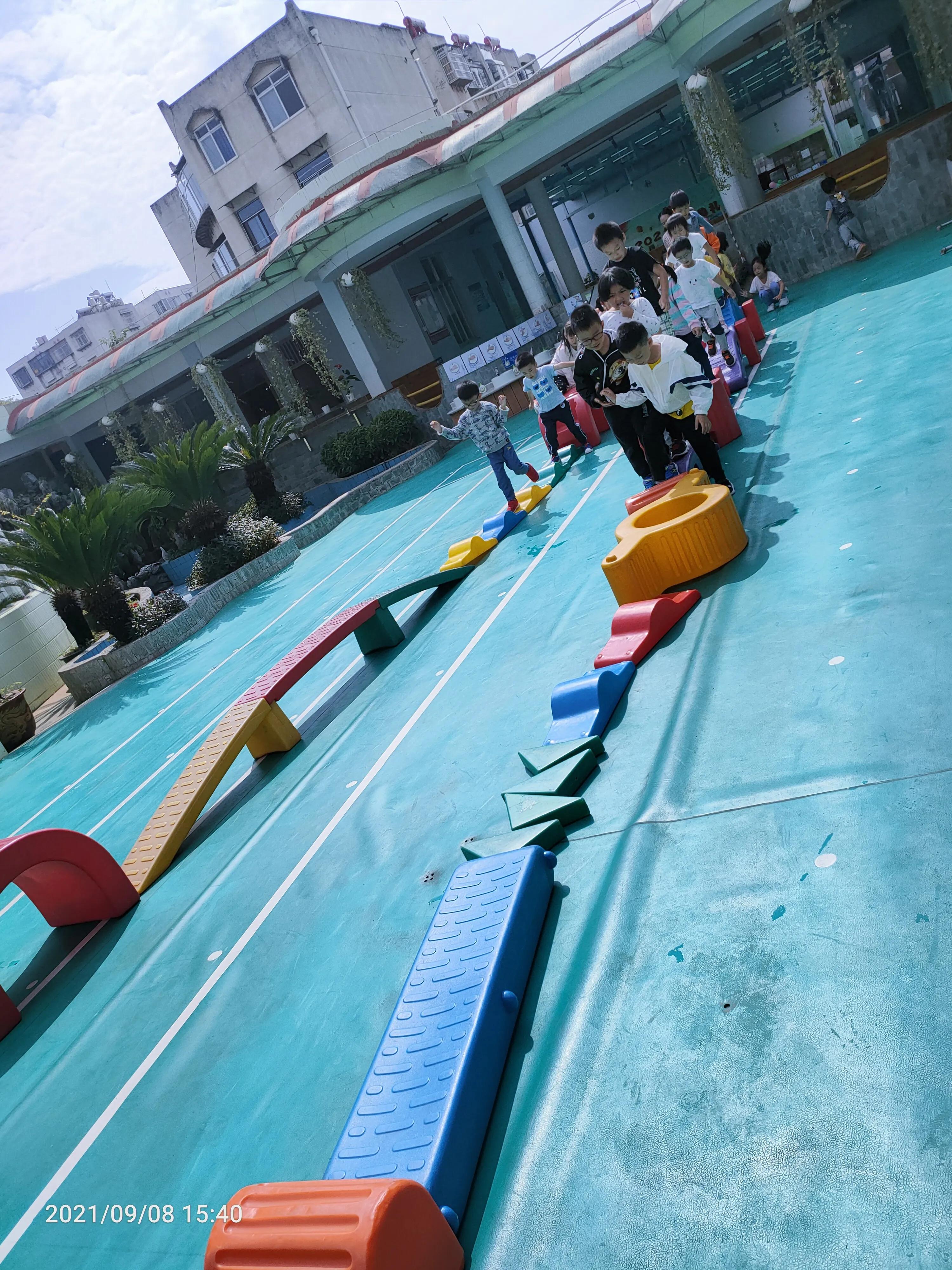 户外集体游戏活动方案幼儿园大班,幼儿园户外游戏组织与实施策略