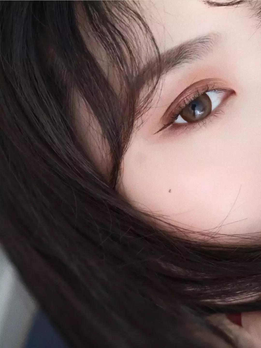 学会这几点轻松画出高级的妆容,画来画去还是一个妆容