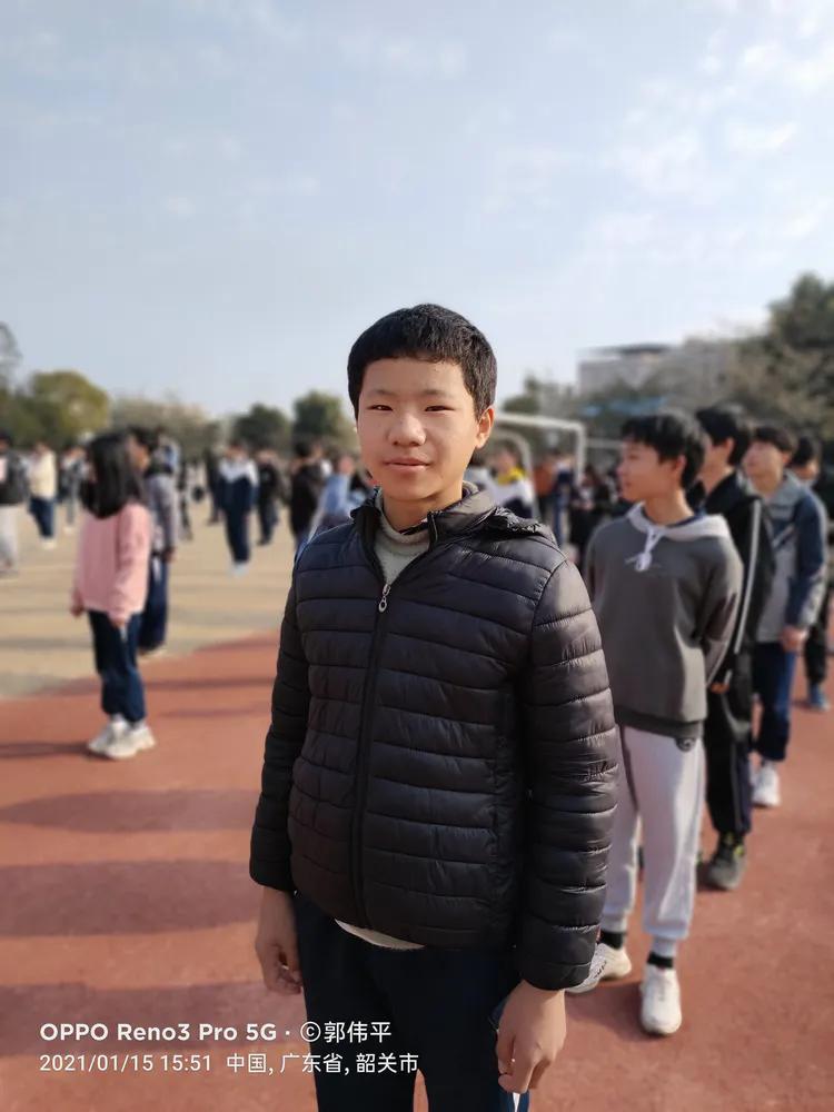 九三班成绩表,中二班新生评语