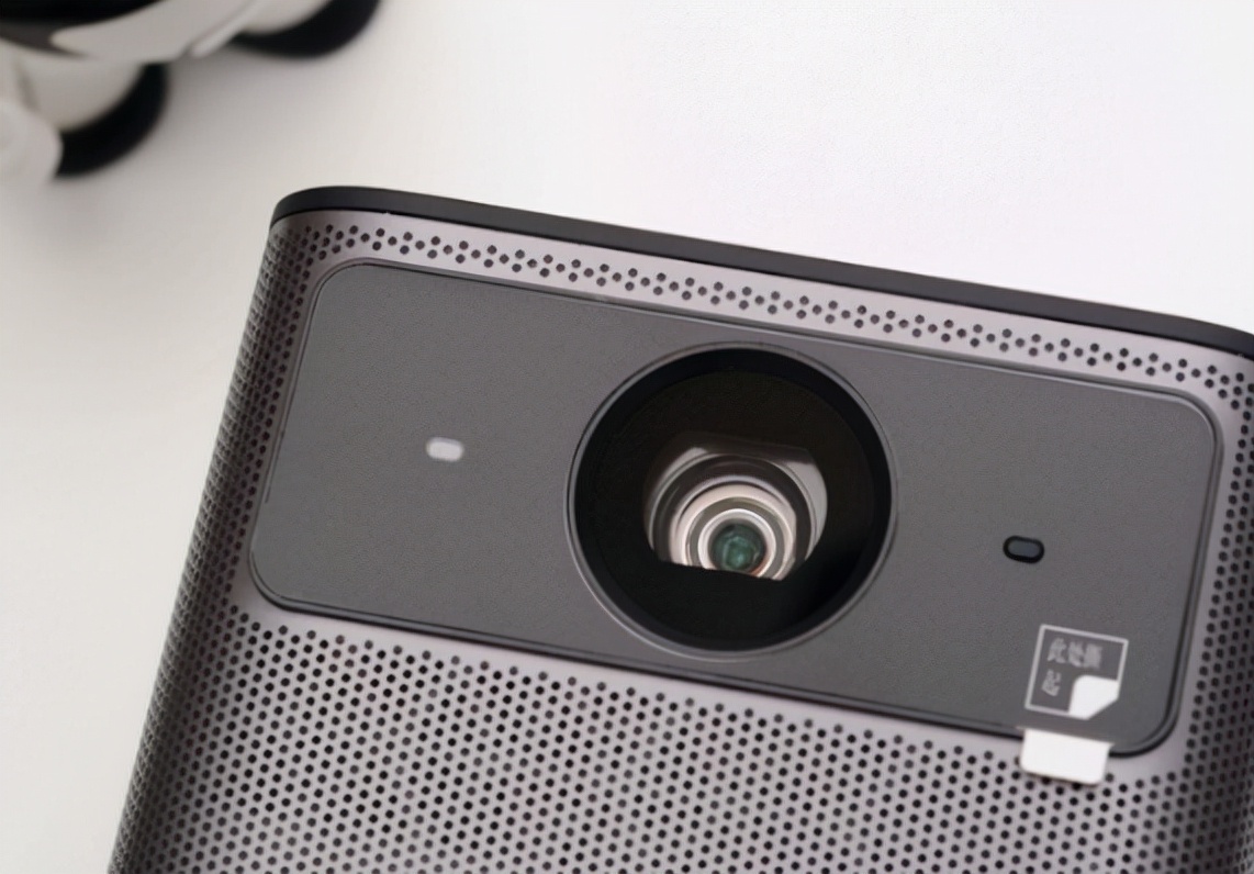 目前口碑最好的投影仪品牌,便携投影仪排名前十的品牌