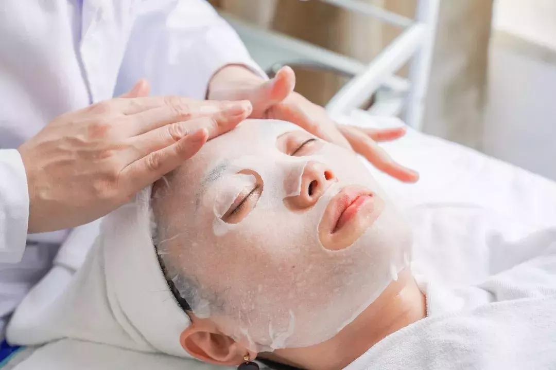 我花99块钱就泡到了我们公司的“彭于晏”!