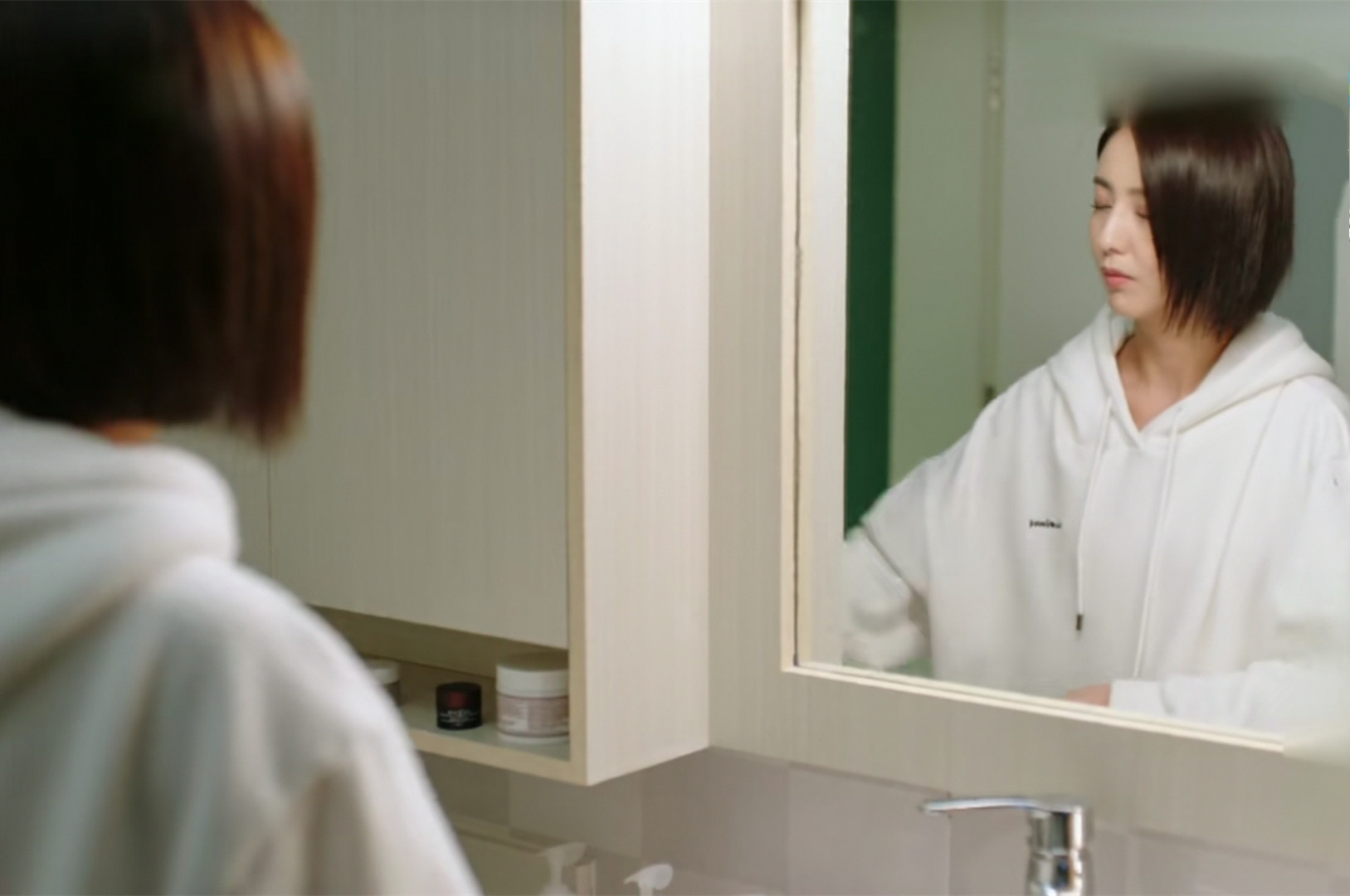 《爱的厘米》热播，被关雨晴的专家公寓圈粉了，隔断设计太巧妙