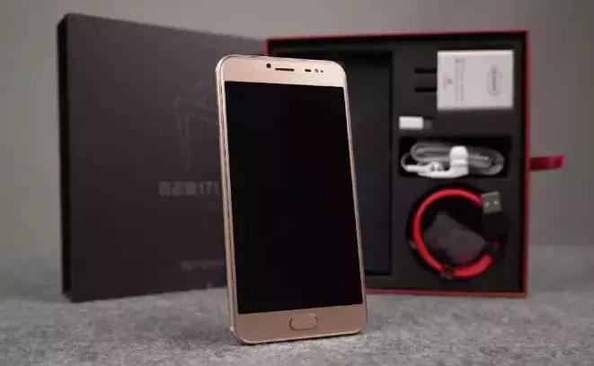 8848真的是金子做的吗,8848钛金手机成功人士的巅峰代表