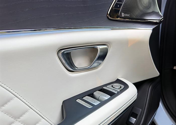 比亚迪汉ev浅色版,比亚迪汉ev内饰白色会变黄