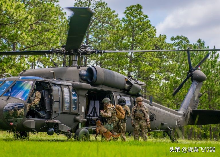 美国人发明了代替口罩的头盔,美国军用战术耳罩