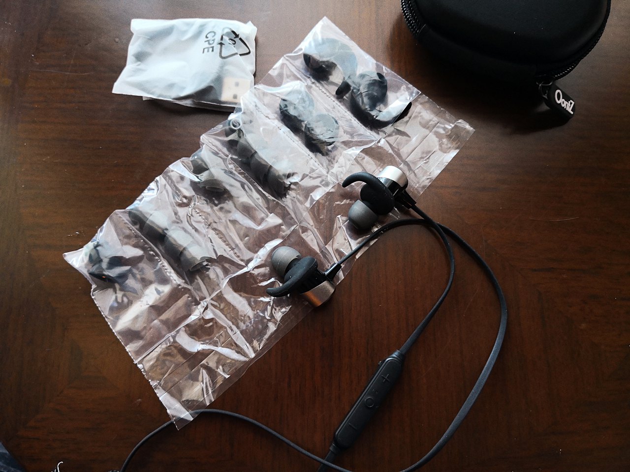 高性价比超酷的美国OontZBudZ3运动耳机