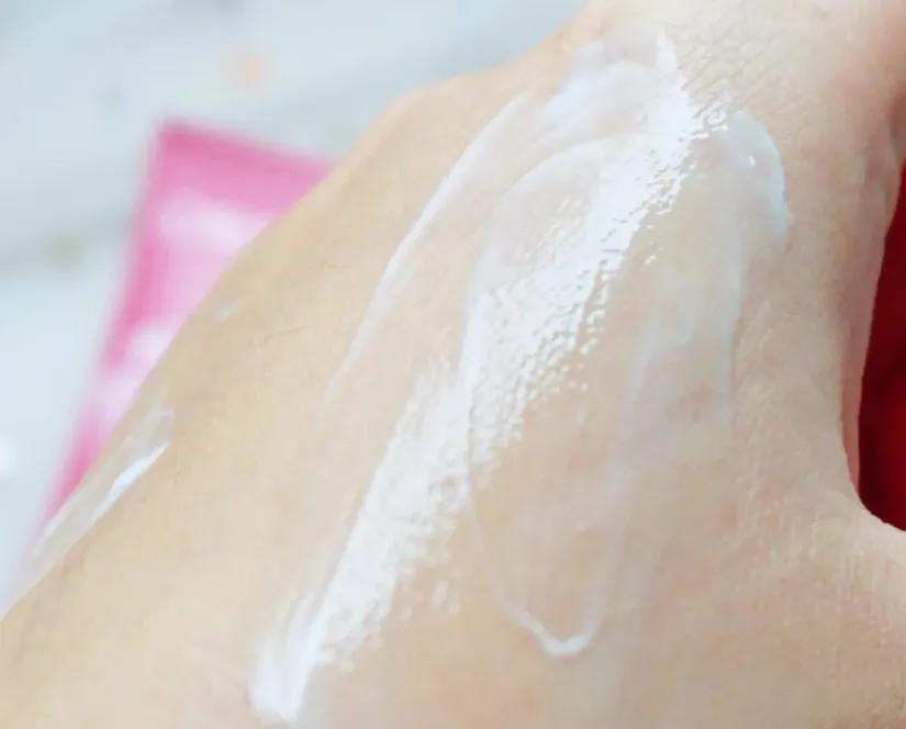 适合夏季油皮用的水乳,夏季干皮护肤水乳推荐18岁