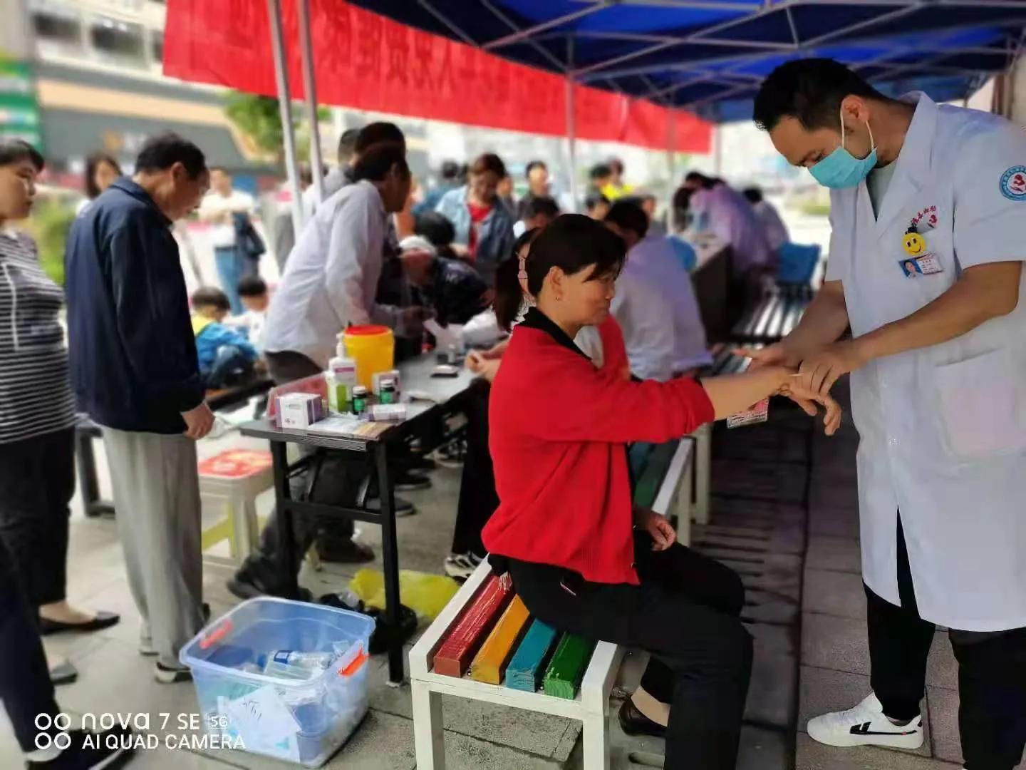 关爱妇幼健康义诊传递温暖,传递爱心守护健康义诊