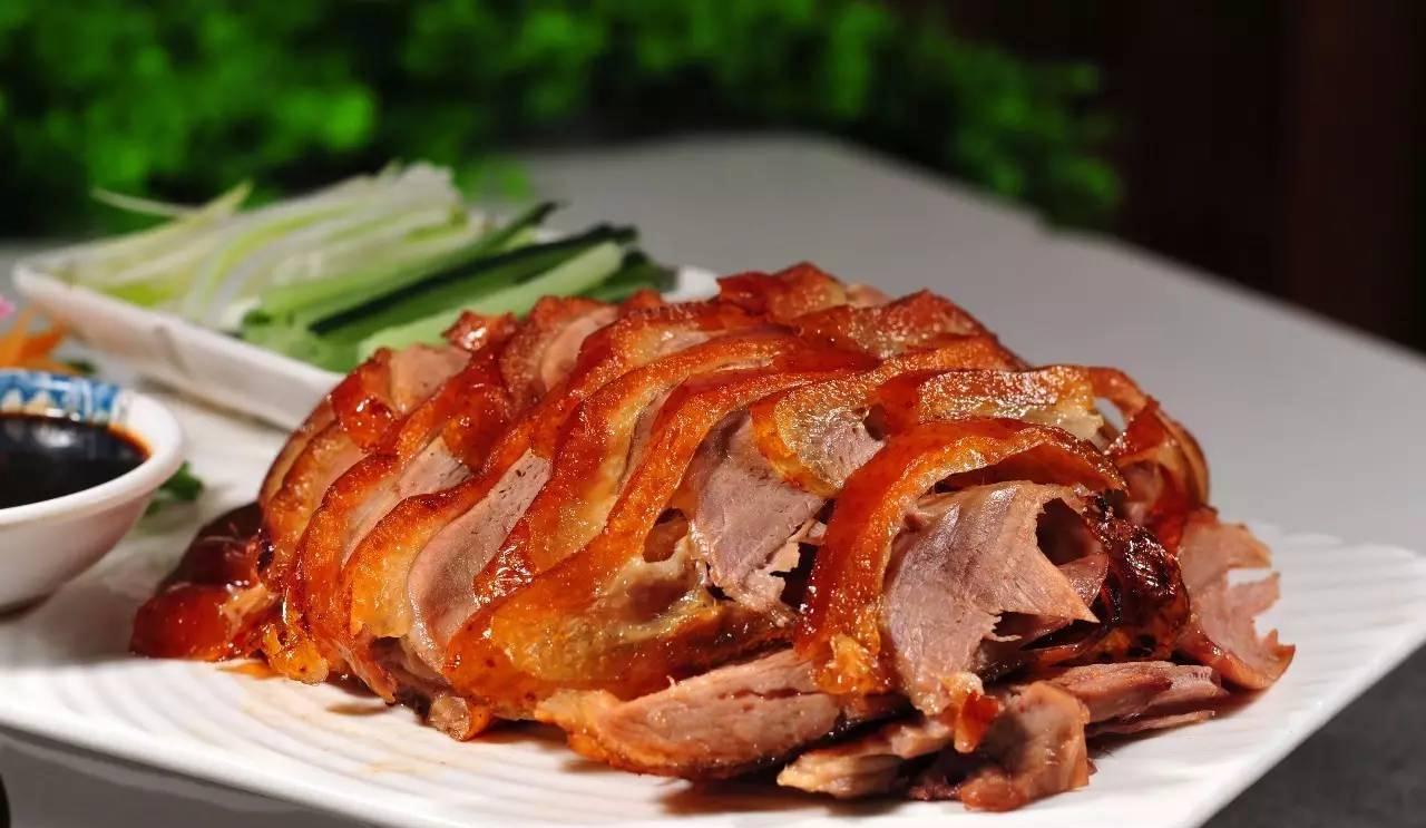 北京烤鸭美味无添加,北京烤鸭肥而不腻咸而不湿