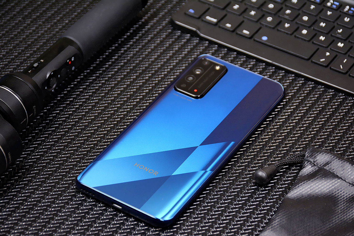 荣耀x10是双5g手机吗,荣耀x10最值得入手的5g手机