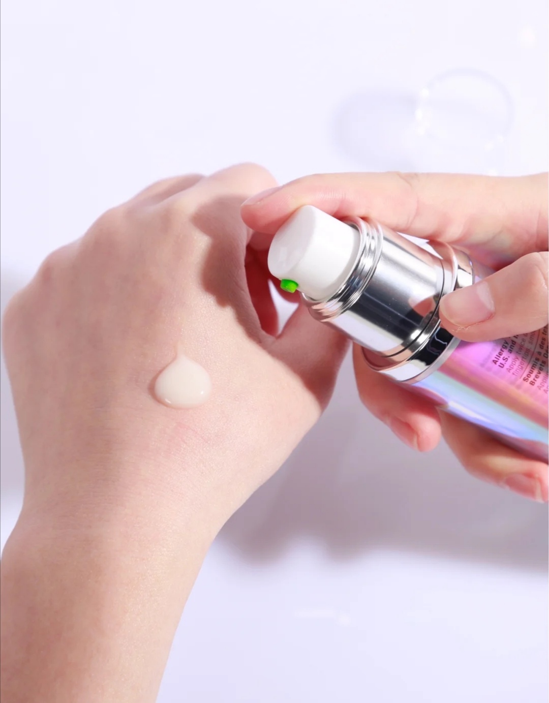 倩碧镭射美白精华和淡斑精华,倩碧的镭射淡斑多效美白精华露