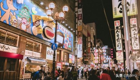 为什么中国人喜欢去日本疯狂购物？这地方几乎都是中国人：买买买
