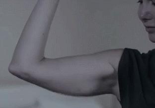 瘦拜拜肉和副乳最快的方法,瘦背和副乳赘肉最有效的方法