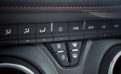 外表粗犷内心细腻的人,表面粗犷内心细腻