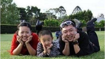 于谦郭德纲秀恩爱合集,于谦和妻子恩爱瞬间