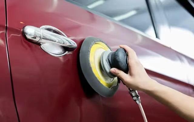 漆面抛光对车有什么影响吗,做一次全车抛光对漆面伤害有多大