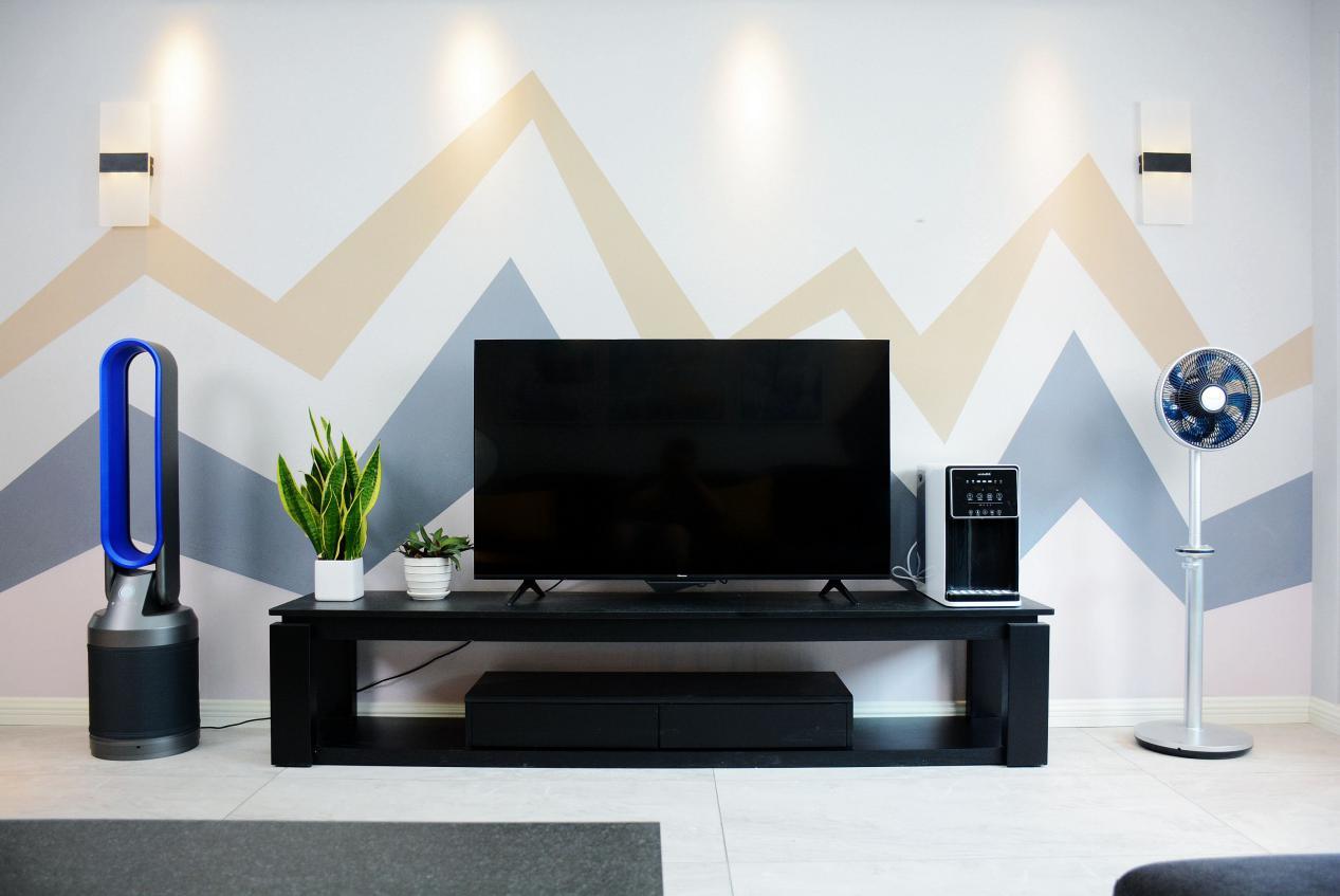 海信e3kpro85寸电视深度测评,2021新品海信ai全面屏智能电视机