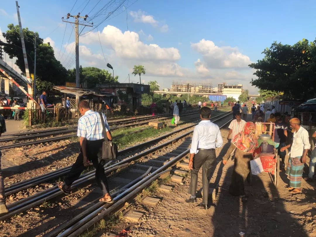 孟加拉第14集：大国企里的员工活动室什么样？