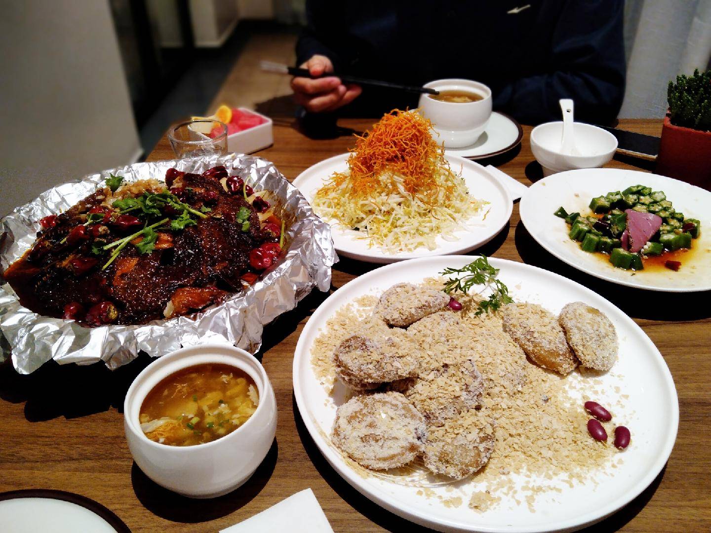 10元的鲍鱼能买吗,10元一斤的鲍鱼