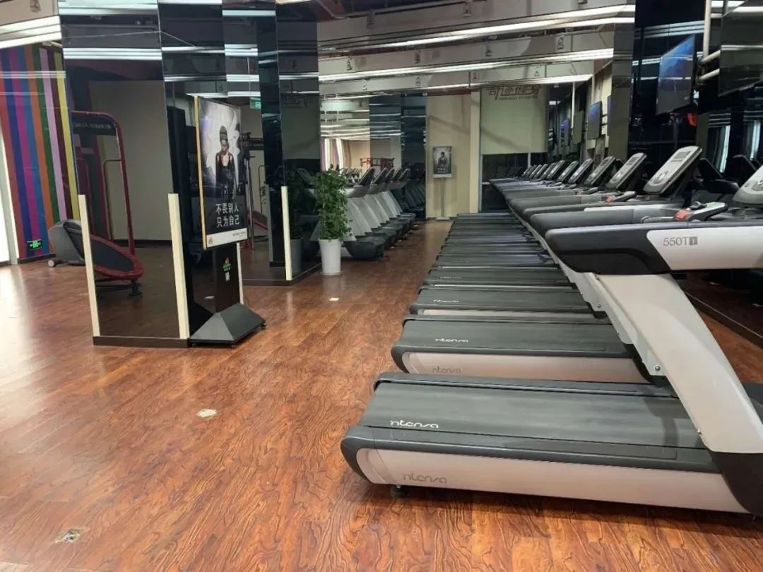 您护人民生命安全,我们愿您身体健康——成都健身机构感恩抗疫天使