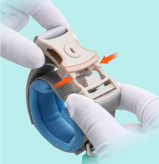 小孩在超市走丢了家长的反应,孩子走丢家长当场崩溃大哭