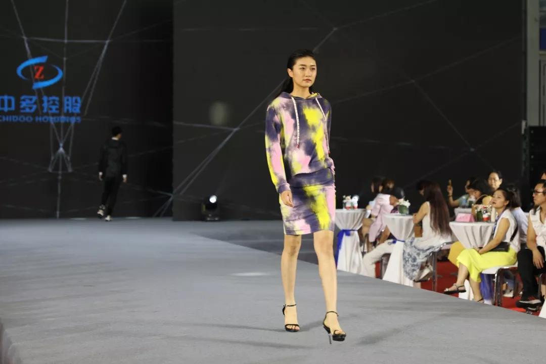 柯桥纺都大厦时装秀,纺都柯桥